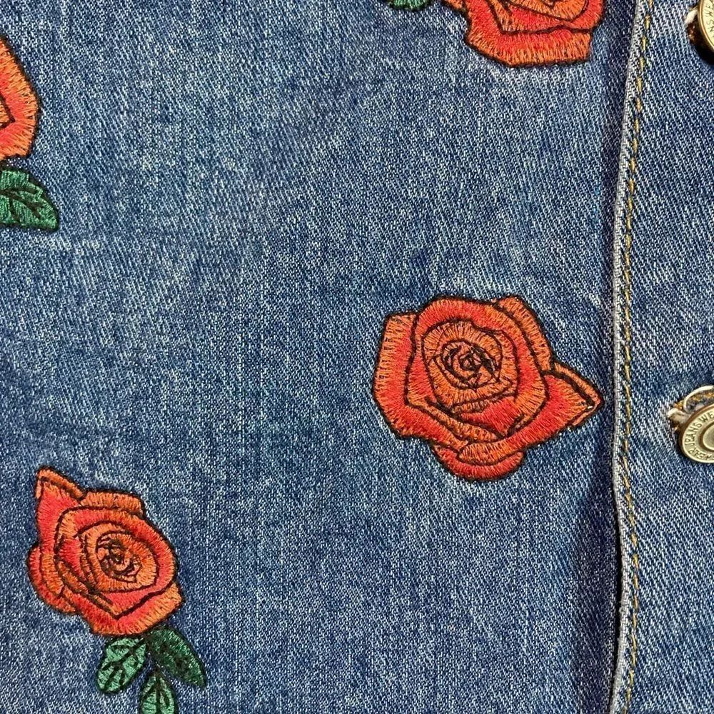 Denim Distressed Rose Embroidered Button Down Skirt - Picture 5 of 15